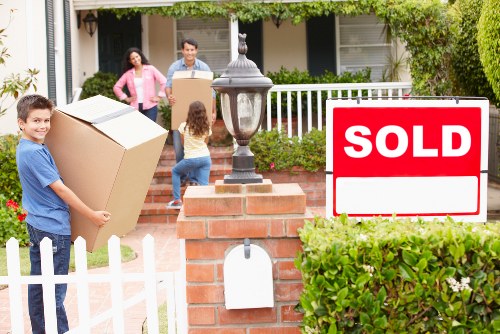 Customized packing solutions for specialty items